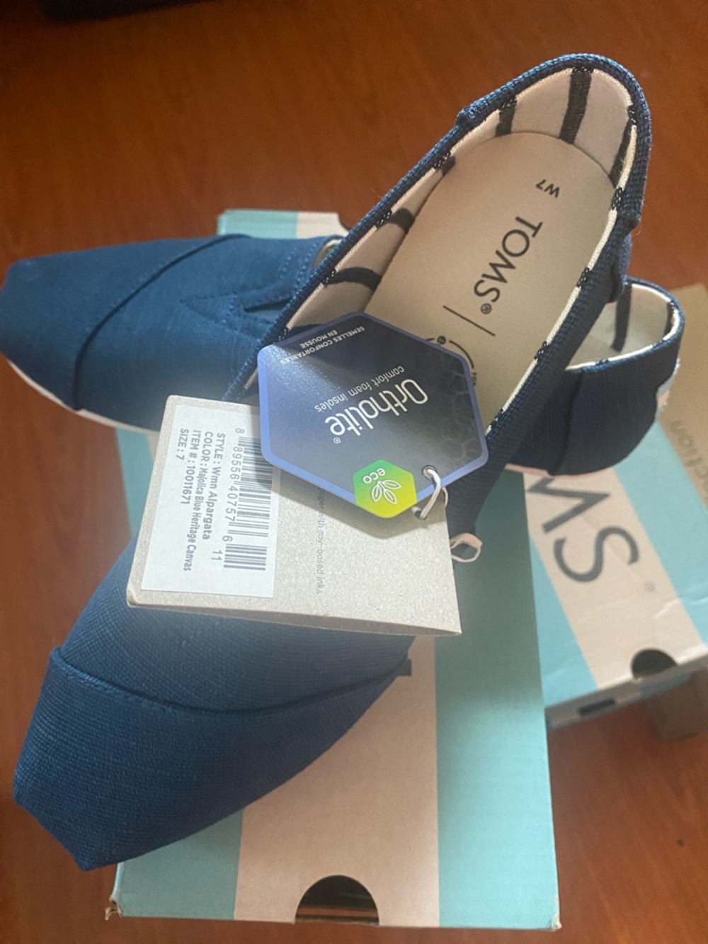 TOMS Women's Alpargata Slip-On Flats in Navy Size 7W